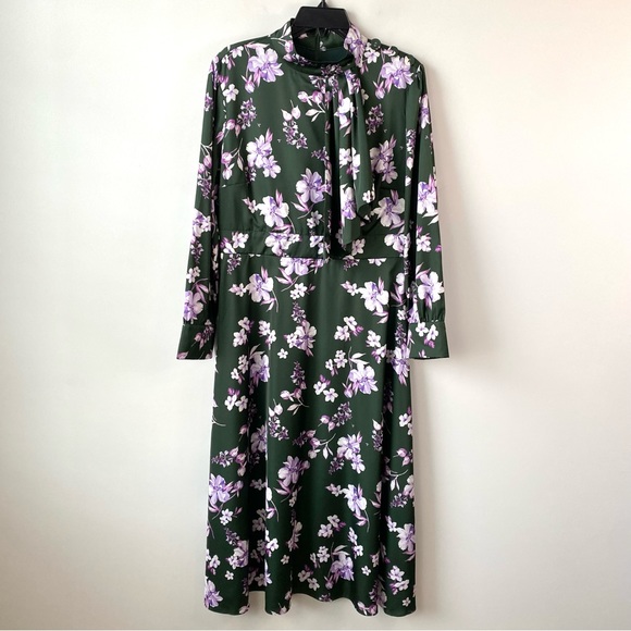Alexia Admor Satin Mock Neck Midi Dress Green Floral 12 - Picture 3 of 12